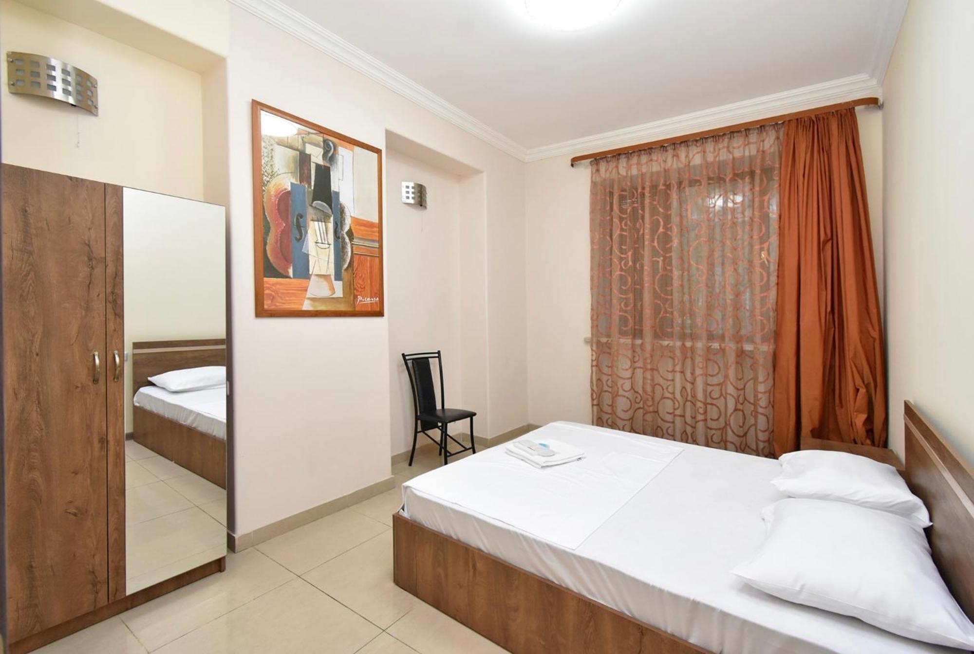 Hotel Costa Γιερεβάν Εξωτερικό φωτογραφία